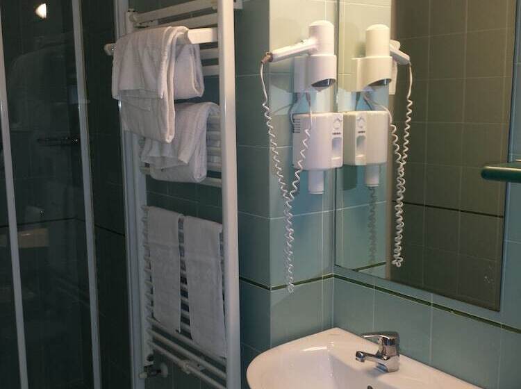 スタンダードトリプルルーム, Il Castellaccio