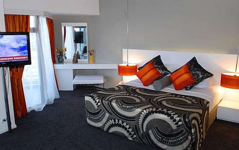 Номер Стандарт, Ladin