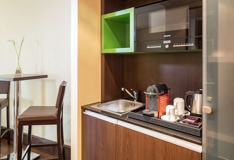 סוויטה עם נוף, NH Collection Dresden Altmarkt