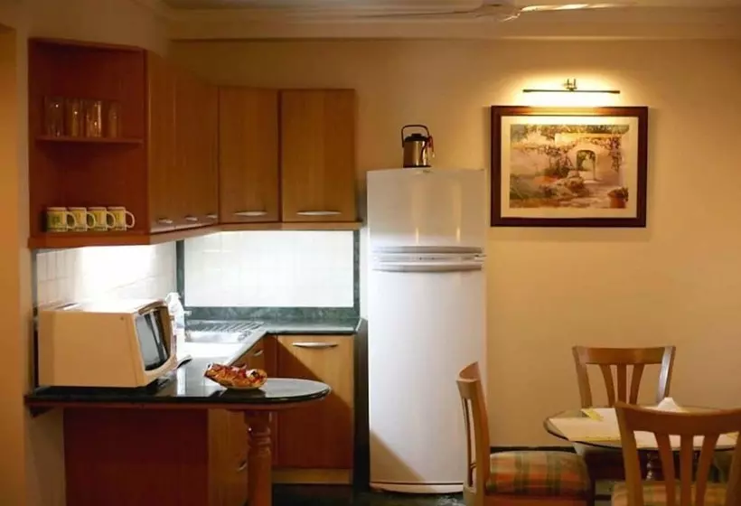 スイート, Savoy Suites Noida