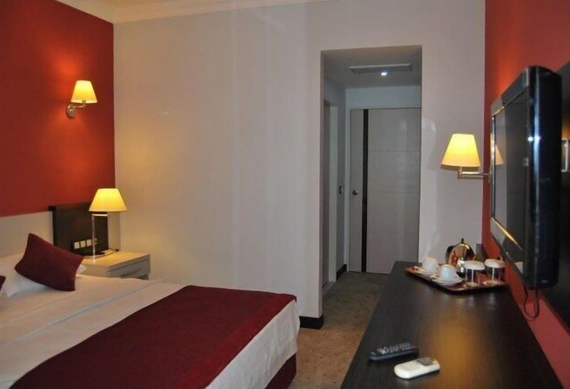 Номер Стандарт, Sirius