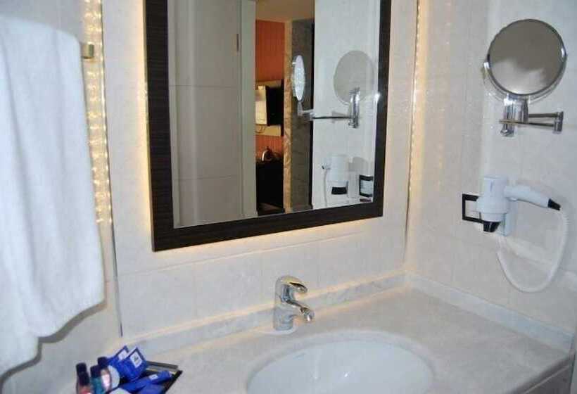 Номер Стандарт Трехместный, Sirius