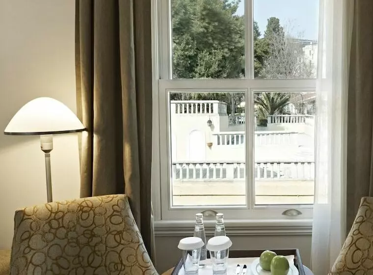 Classic Suite, Tomtom Suites