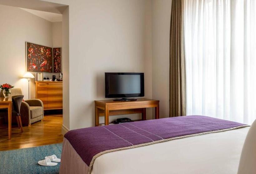 Suite, Tomtom Suites