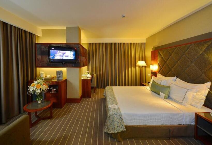 اتاق لوکس یک تخته, Tugcan