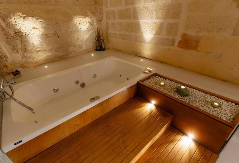 标准间带漩涡浴缸, Endea Suite Rooms & Lounge Spa