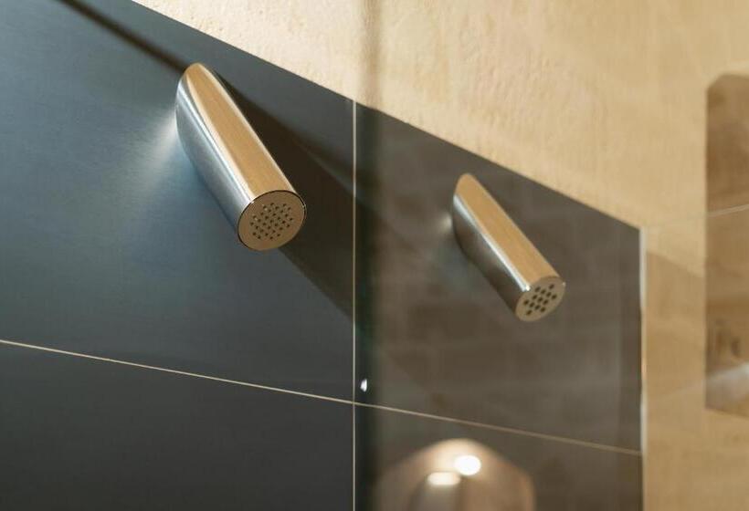 高级大房间, Endea Suite Rooms & Lounge Spa