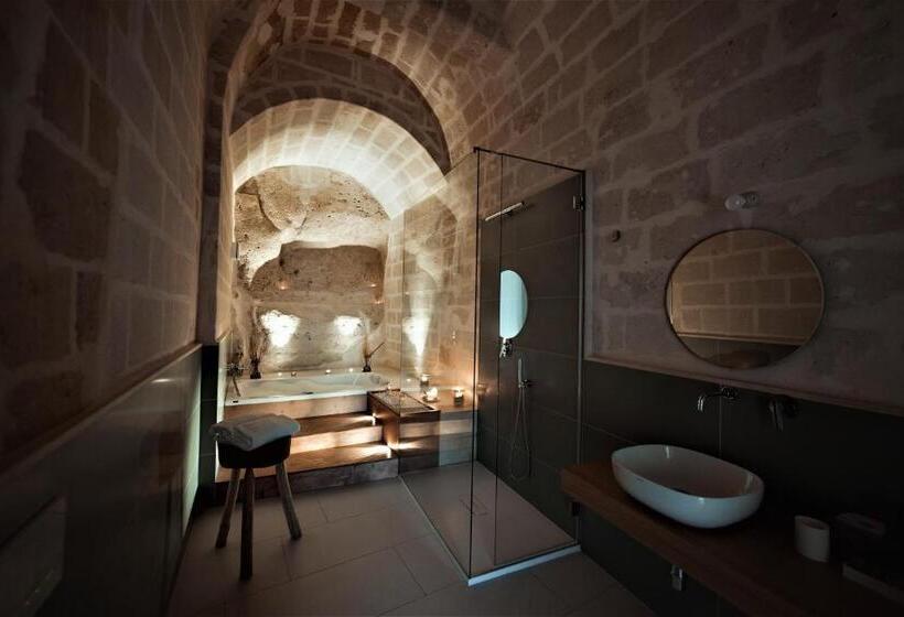 标准间带漩涡浴缸, Endea Suite Rooms & Lounge Spa