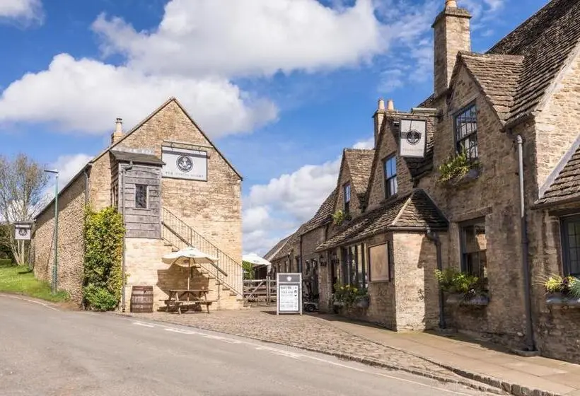 Deluxe-huone Puutarhanäkymä, The Royal Oak Tetbury