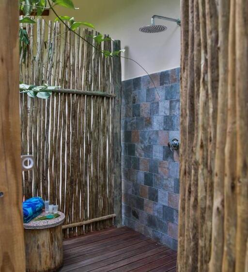 ویلای 1 خوابه با چشم‌انداز دریا, Domaine Desaubin Luxury Villas