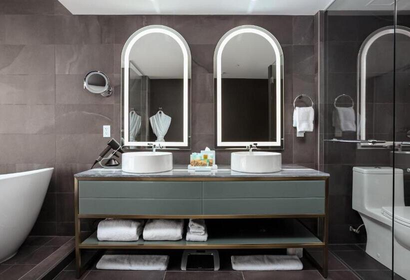 디럭스 룸, Versante