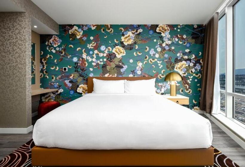 수피리어 스위트, Versante