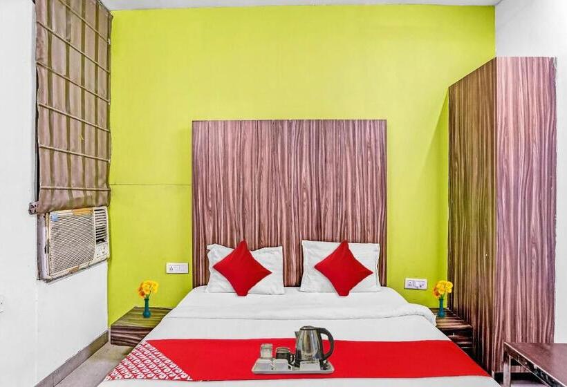 Трехместный Номер Классика, Flagship Cosy Tree Rooms Inn