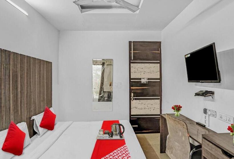 Трехместный Номер Классика, Flagship Cosy Tree Rooms Inn