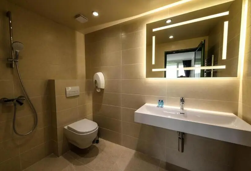 سوییت خانوادگی, Park Hotel Raya Garden   Free Parking