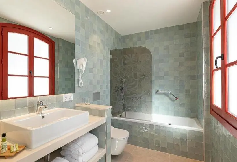 Premium room with terrace, El Pilar Andalucia