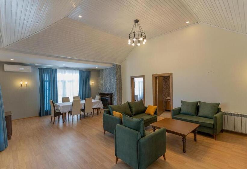 ویلای 2 خوابه, Gabala Shooting Club