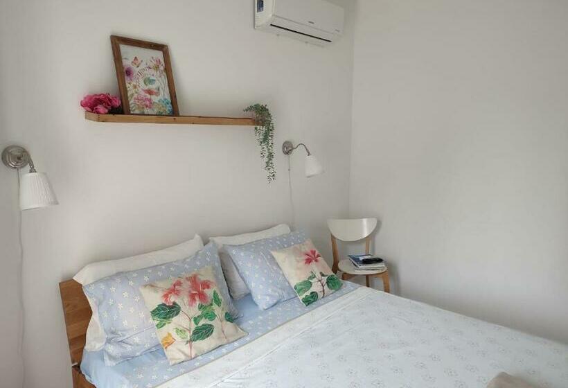 חדר סטנדרט, Peonia