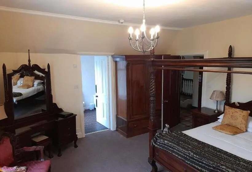 キングサイズベッドのスタンダードルーム, Glenorchy Lodge Rooms Only