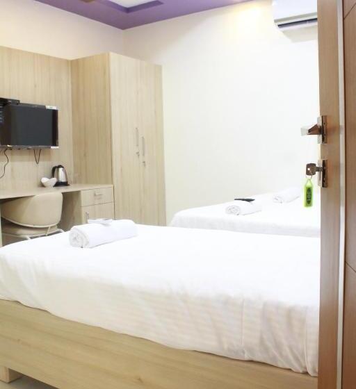 デラックスファミリールーム, Jfive Residency