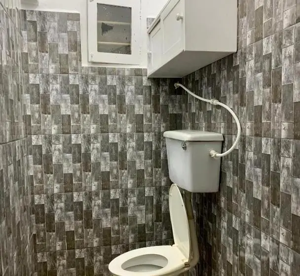 家族用バンガロー, Pazuri Hostel