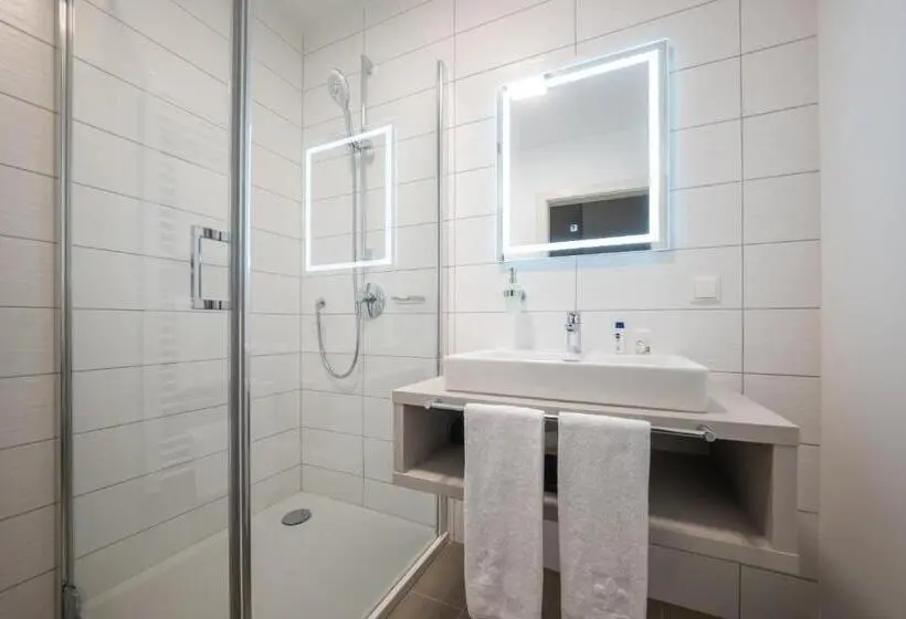 Huoneisto 1 Makuuhuone, Tschardakenhof Appartements