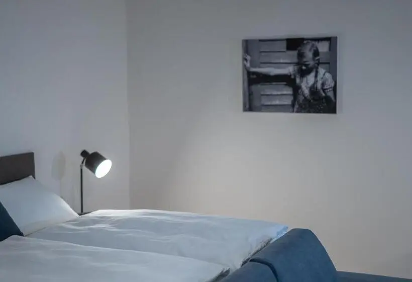Huoneisto 1 Makuuhuone Terassi, Tschardakenhof Appartements