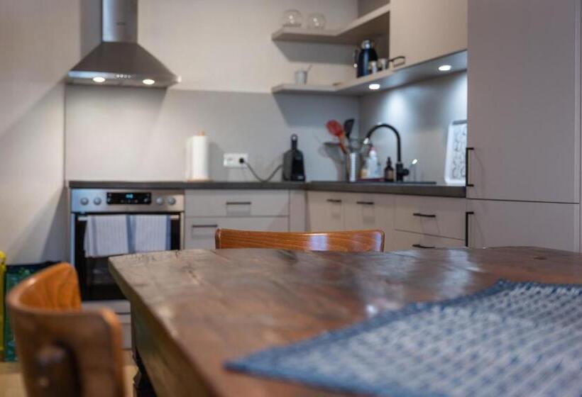 Апартаменты 1 Спальня, Tschardakenhof Appartements