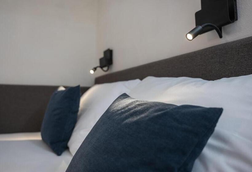 Апартаменты 1 Спальня Вид на Сад, Tschardakenhof Appartements