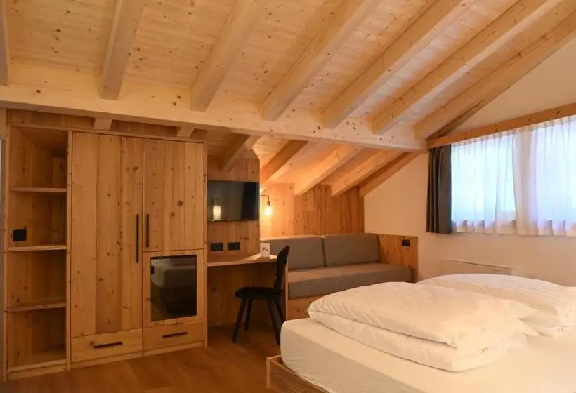 デラックスジュニアスイート, B&b Fontanella