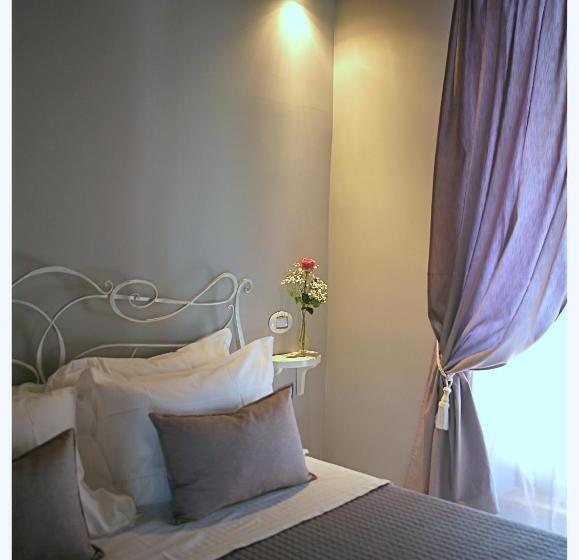 キングサイズベッドのスタンダードルーム, B&b San Nicolò