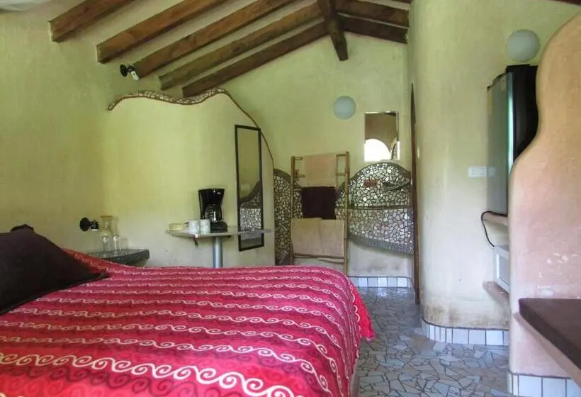 スタンダードバンガロー, Eco Hotel La Jicarita