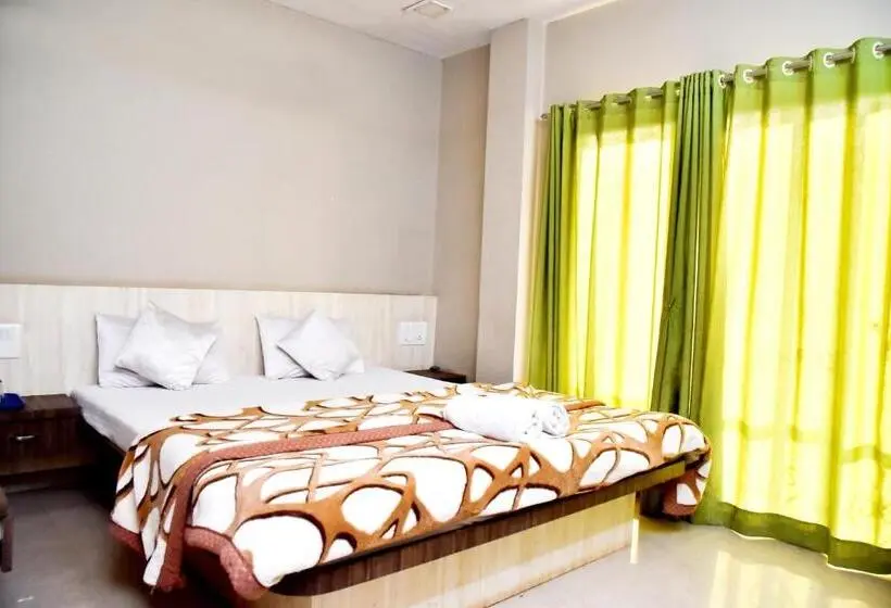 デラックスルーム, Dv Inns Farmvilla   Besides Strawberry Farms