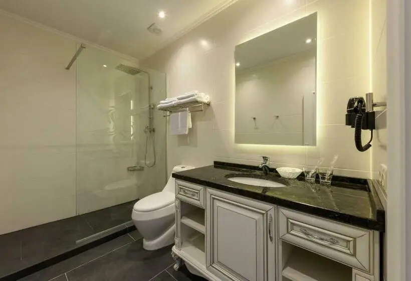 Standard-huone, Grand Royal