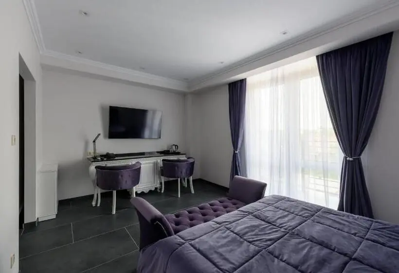 Standard-huone, Grand Royal