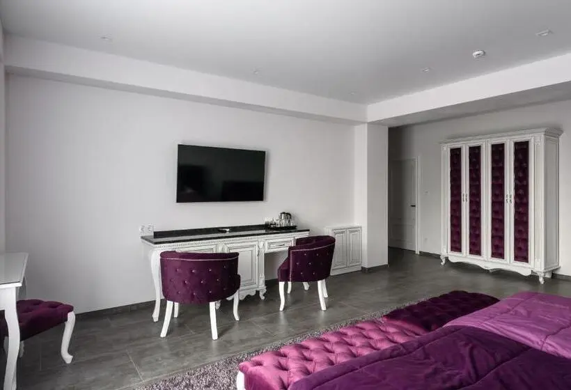 Deluxe-huone, Grand Royal