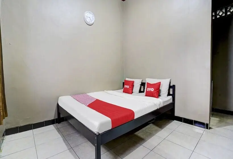デラックスルーム, Oyo Ii3676 Wisma Al-fahmi Syariah