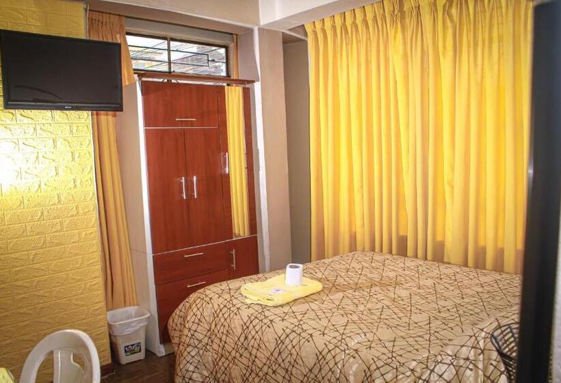 اتاق لوکس, Virgen Del Carmen Huaraz