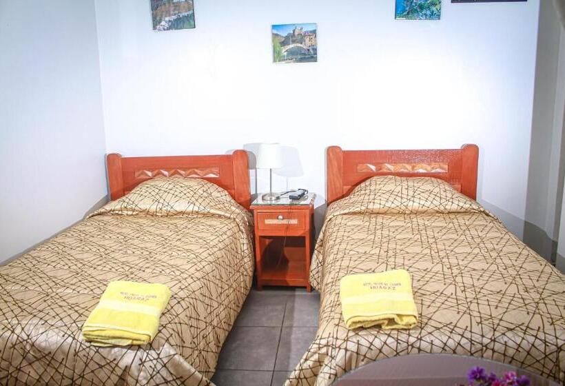 اتاق لوکس, Virgen Del Carmen Huaraz