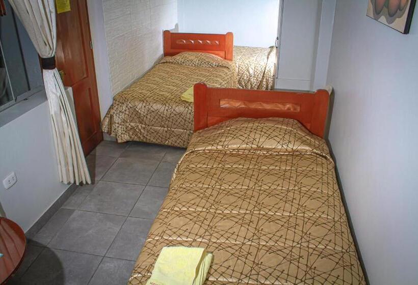 اتاق راحتی سه تخته, Virgen Del Carmen   Huaraz