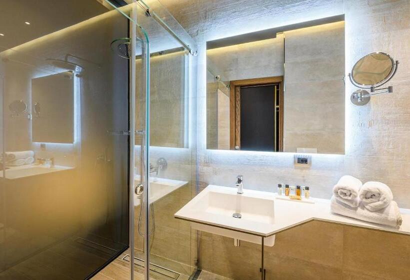 발코니 디럭스 룸, Chic Boutique Hotel Vlore