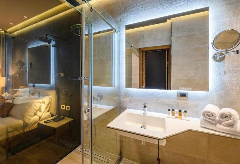 발코니 디럭스 룸, Chic Boutique Hotel Vlore