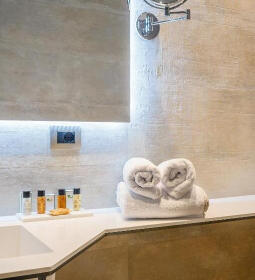 발코니 디럭스 룸, Chic Boutique Hotel Vlore