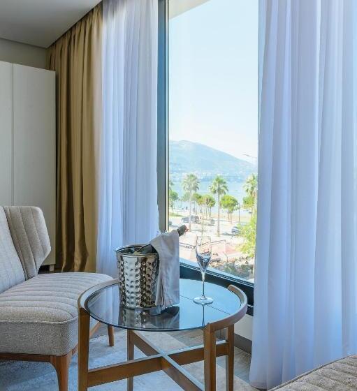 스위트, Chic Boutique Hotel Vlore
