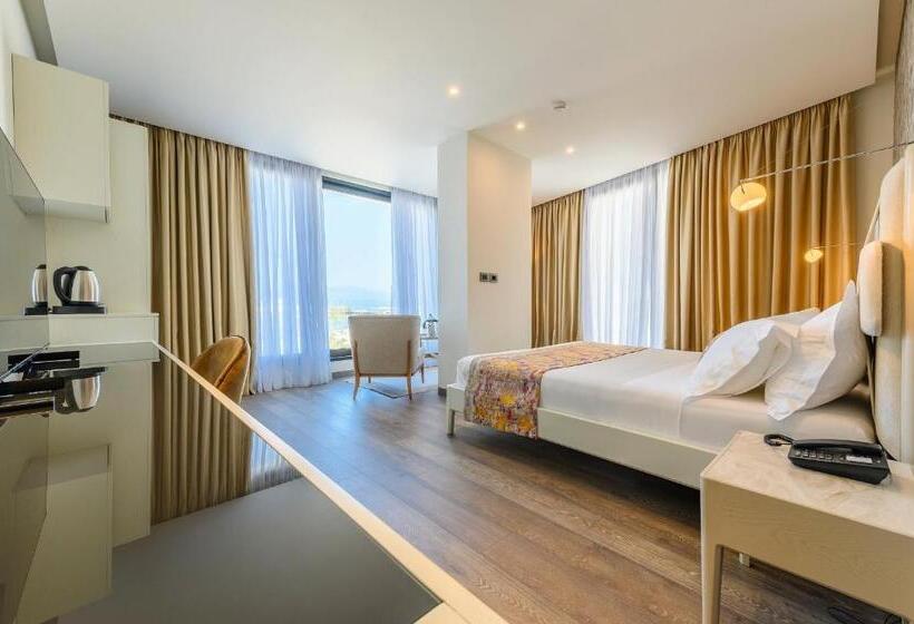 سوییت, Chic Boutique Hotel Vlore
