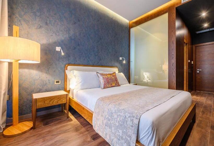 발코니 디럭스 룸, Chic Boutique Hotel Vlore