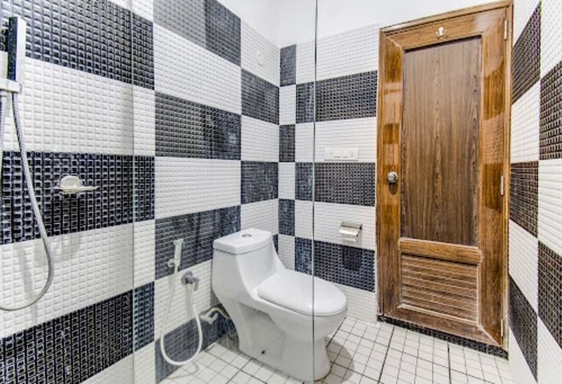 Номер Deluxe, Fabhotel Prime Sky Light