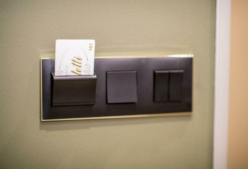 חדר דלוקס נוף לגינה, Arletti