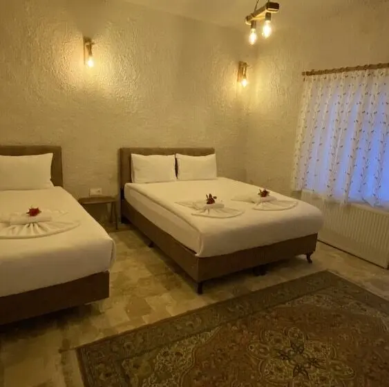 Perhehuone, Cappadocia Urgup Stone House