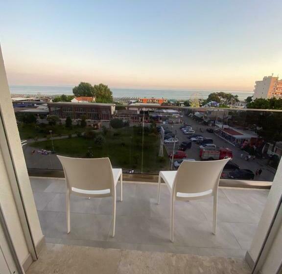 스탠다드 발코니 룸 바다 전망, Margjokaj